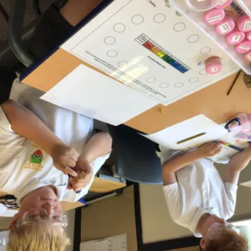 52C1DF33-F7CB-44A9-A6C4-3EDE87249059