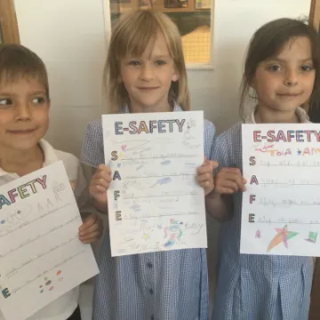 AAB8B97B-A37C-4CB2-9FD3-68D183DF5545