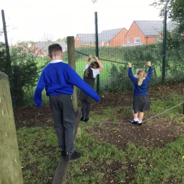 A9C8CB3F-CDE7-4791-96F1-2BED6D366176