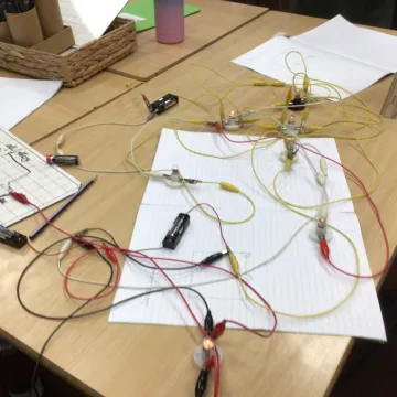 1E8E0254-E8C6-49AE-B815-12736F5CB433