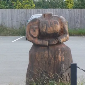 Headless woman Sculpture