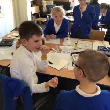 7FAEF04F-F818-4FC3-82BA-4D7FFE309A65