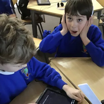 D2e69a79-1296-49d9-9746-Cb1423