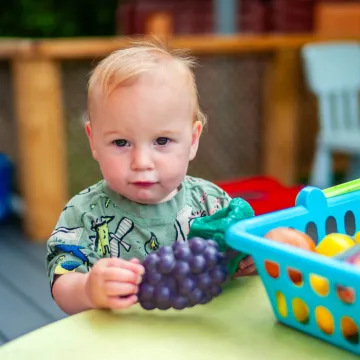 Upton &ndash; Daisy Chains