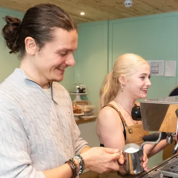 Reece & Mia – Stanbridge Coffee