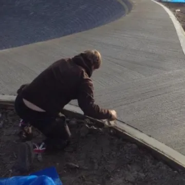 Concrete laying