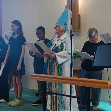 Change Greed to Green Cropped