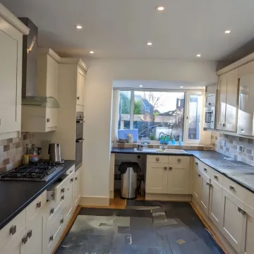 Kitchen 5 &ndash; Before 2