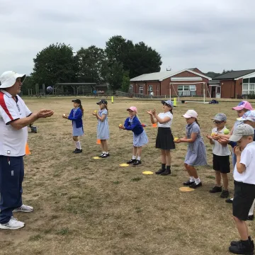 Cricket y3