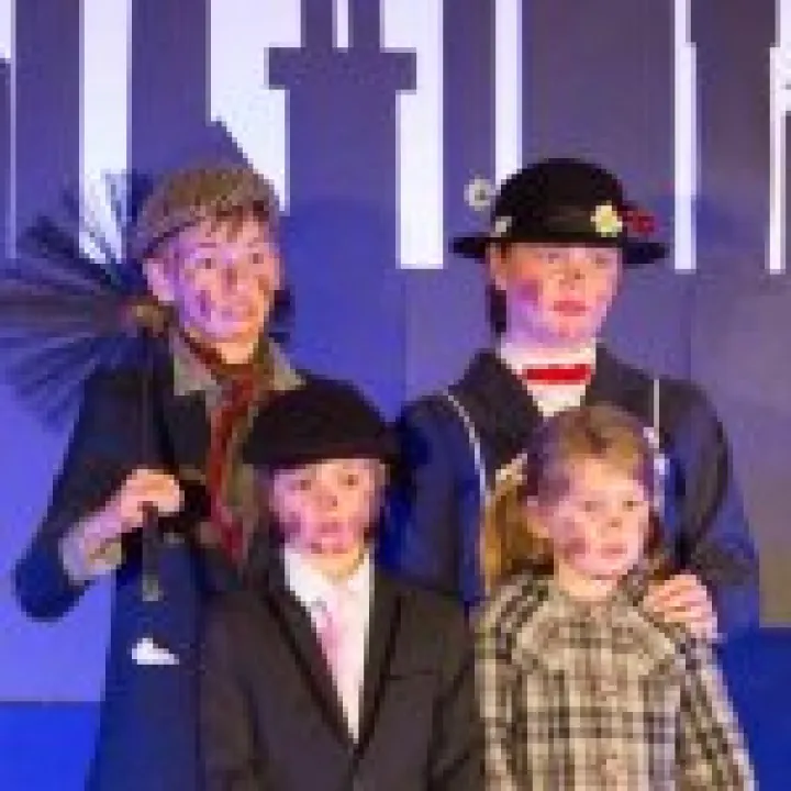 Mary Poppins 52