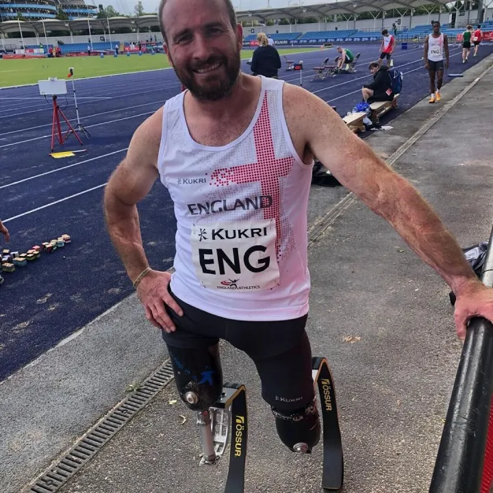 7430395c-D625-429e-B321-Af3c1f443b44