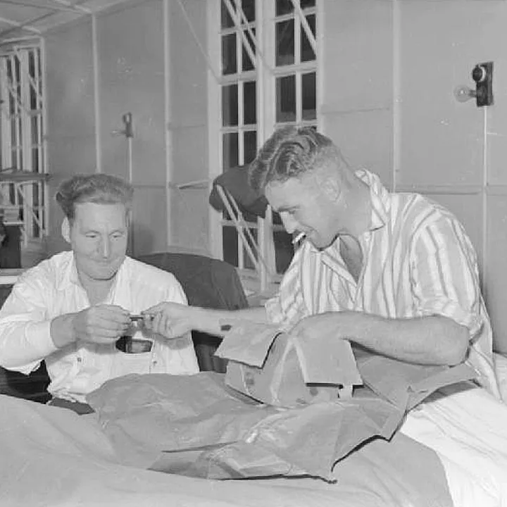 Rehabilitation_of_british_soldiers_from_normandy-_
