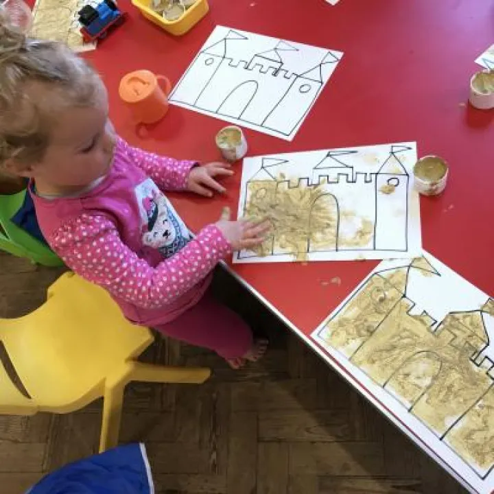 Making sand castle pictures 3