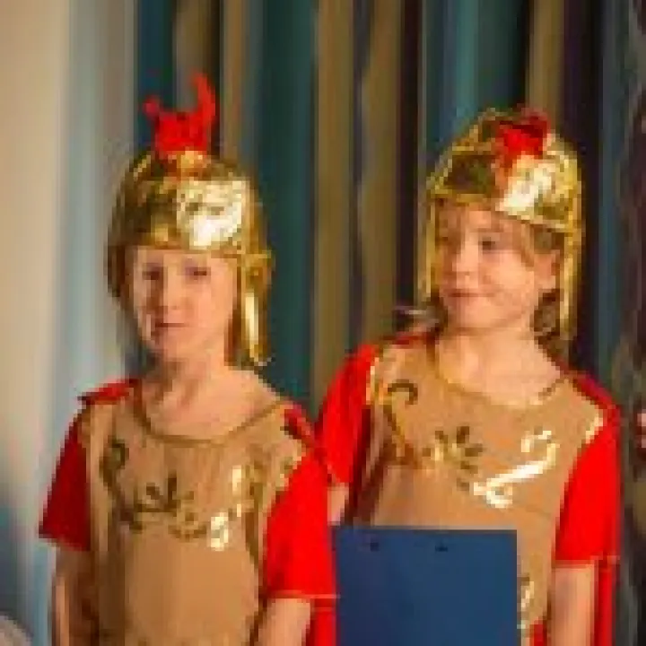 St Mary's School Xmas Presentation 04