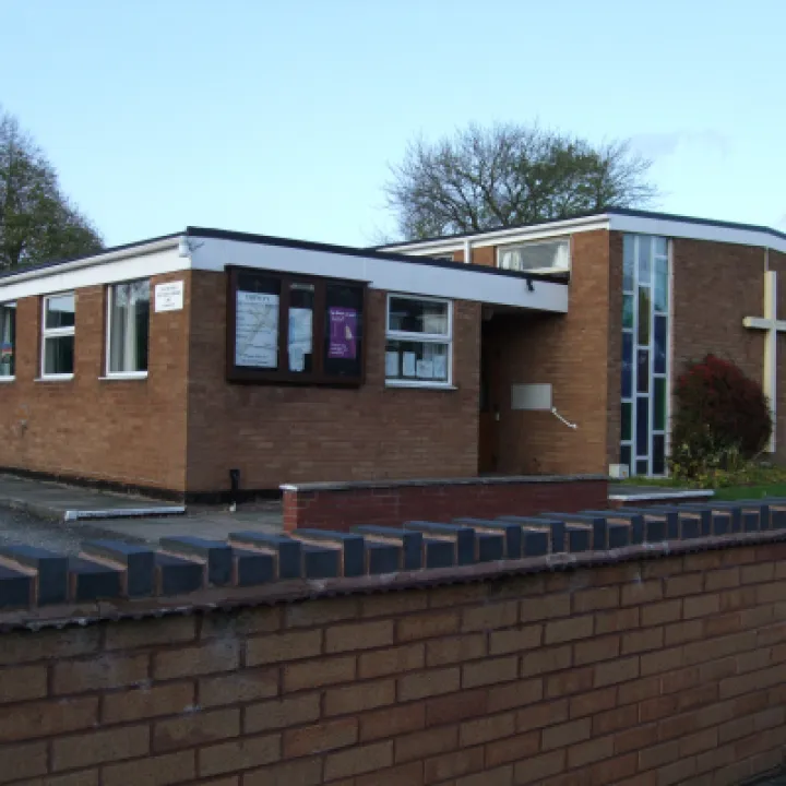 Trinity Norton  &ndash; Main Church