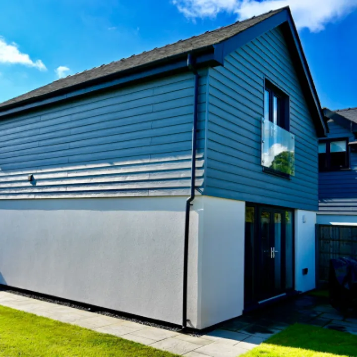 Rear enclosed garden