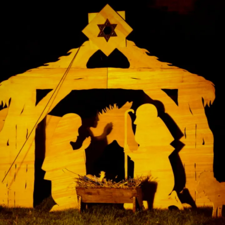 2021CarolsRoundTree_2085