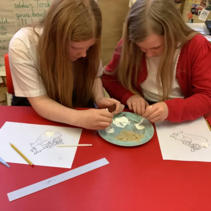 1CD5B23C-3302-4E73-A330-27221CE685EA