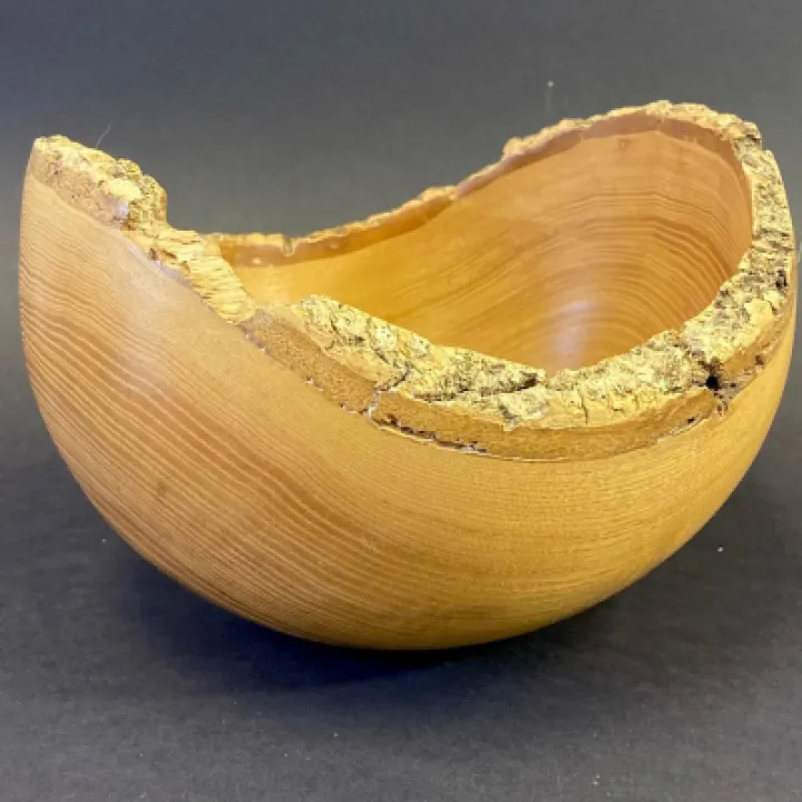 M Willis – Nat Edged Bowl