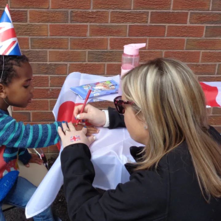 Coronation Street Party, 070523   13