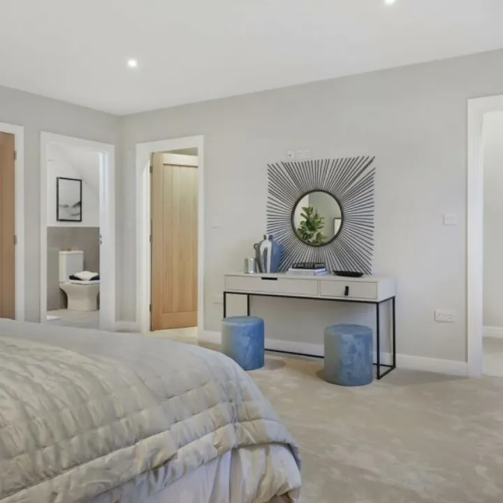 Plot 5 Master Bed B