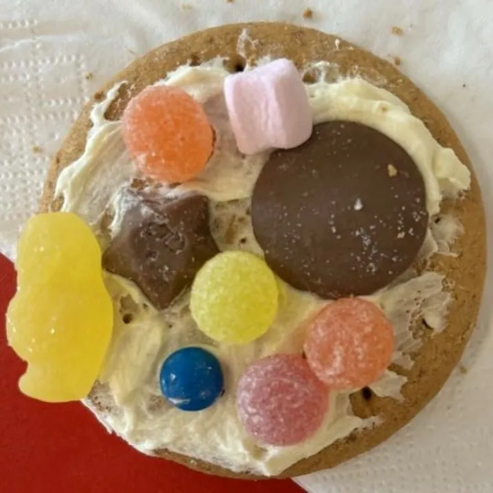 B5f765f6-7c9b-4572-95df-7b0e03