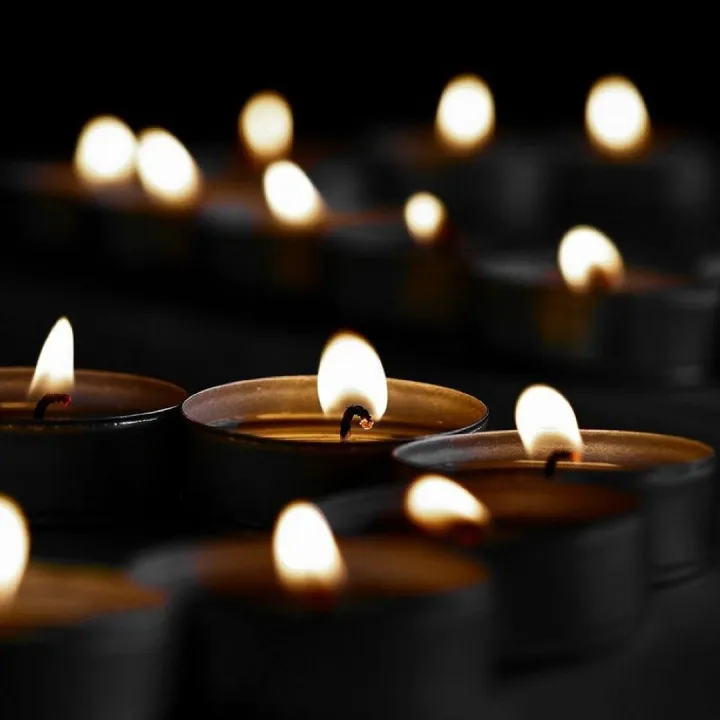 Lights, candles, tea lights, church, prayer