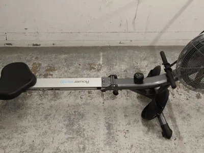 Items for sale
– Rowing 6 £20