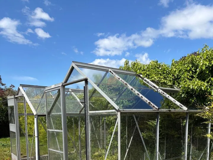 Items free to a good home! – 2 Glass Greenhouses n/r
