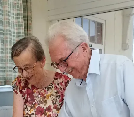 Jackie and Owen (23)