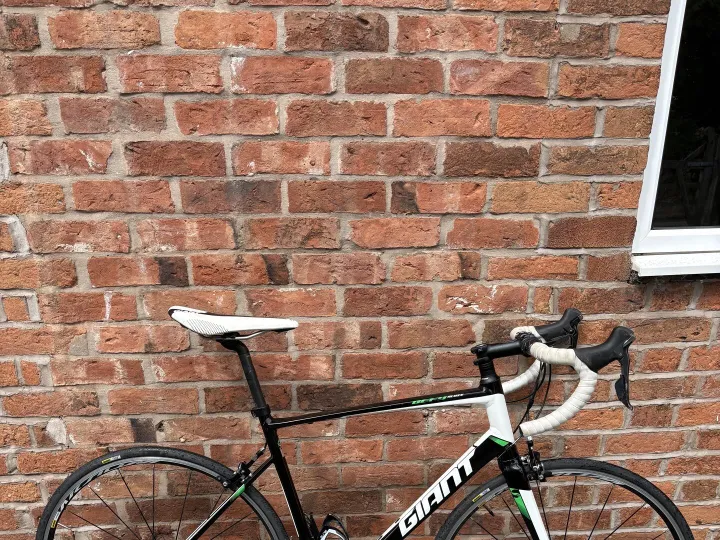 Items for sale &ndash; Mens Racing Bike &ndash; Giant Defy 100
