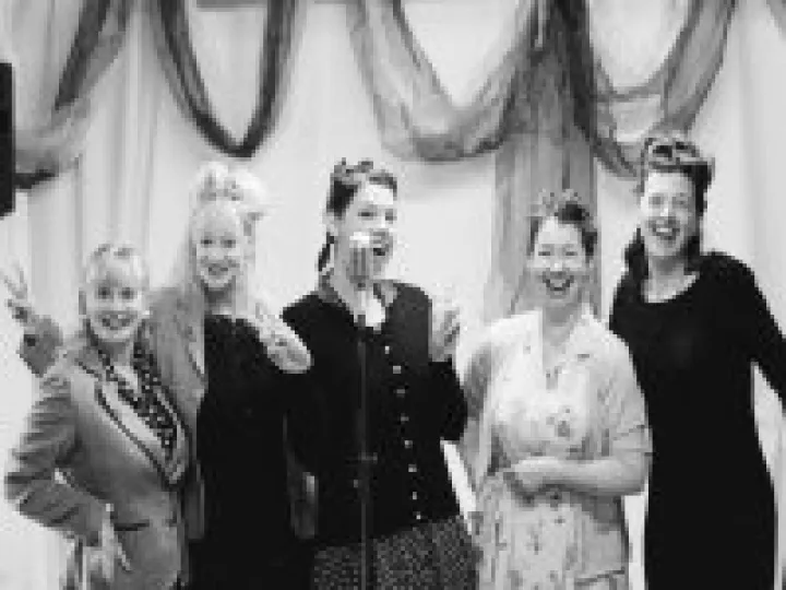 VE Day  (9)