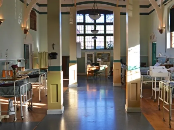Hall Panorama 7255 7256