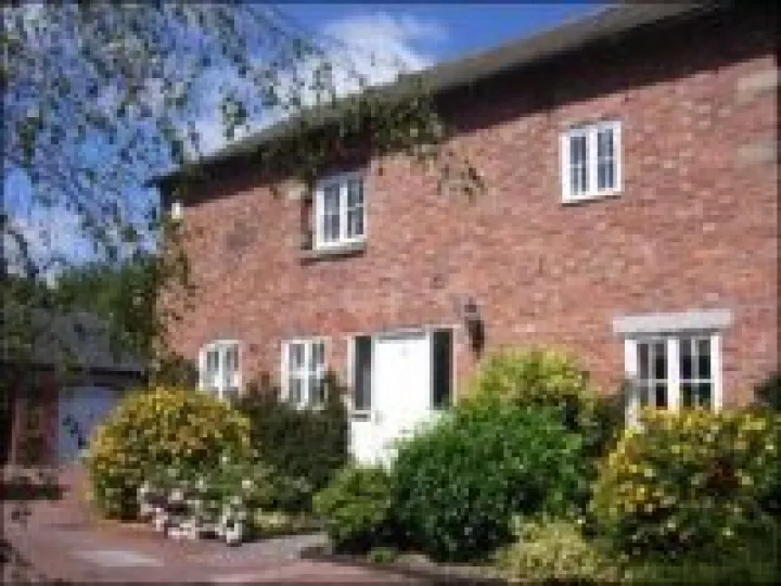 19 Village Farm