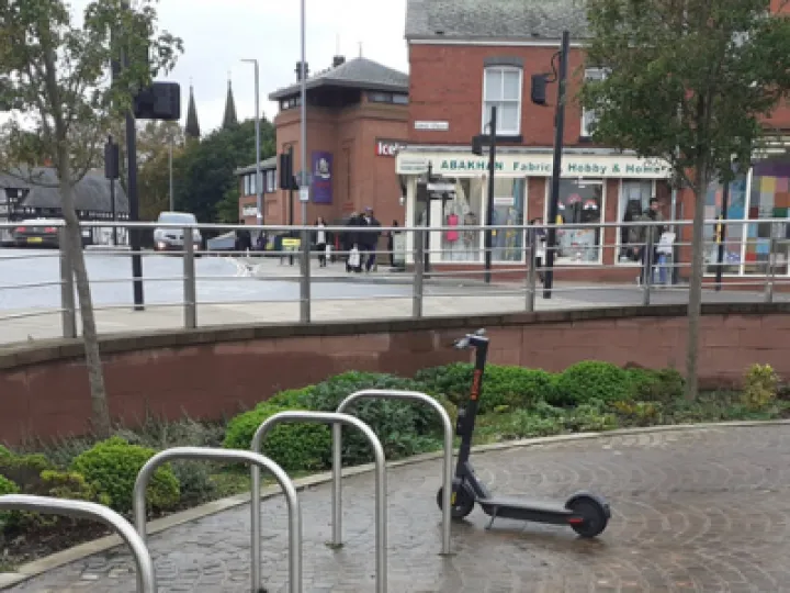 E scooter