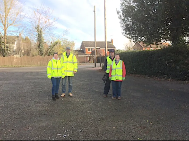 Litter Picking 1