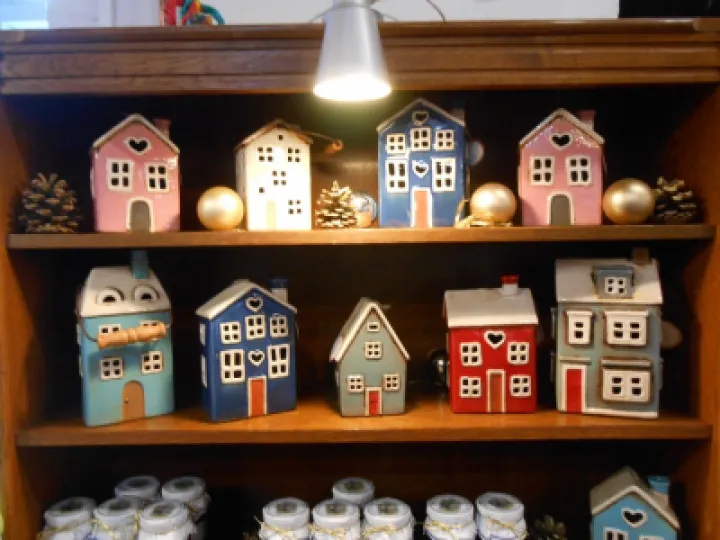 Houses 2