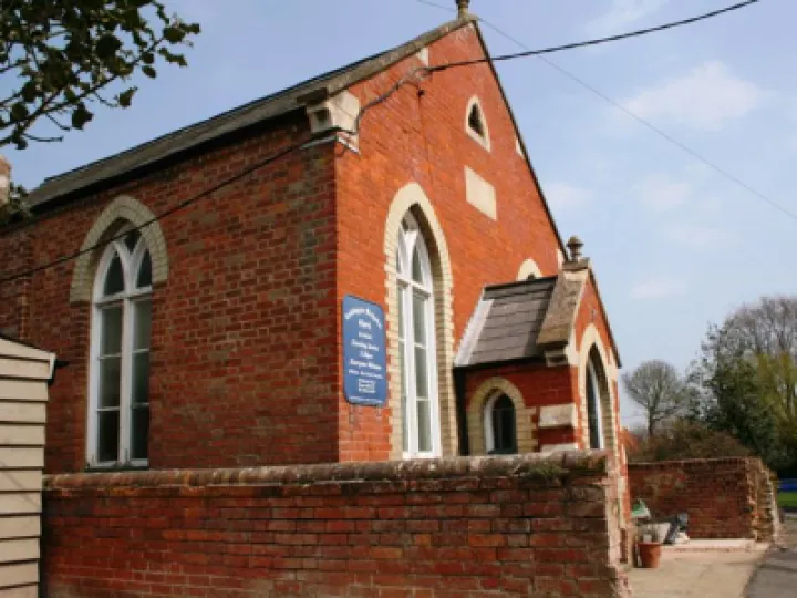 CUDDINGTON 4