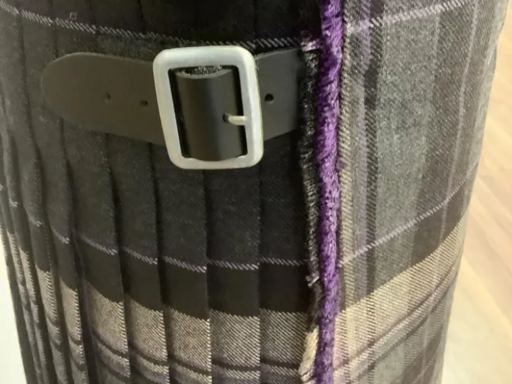 kilt fringe view