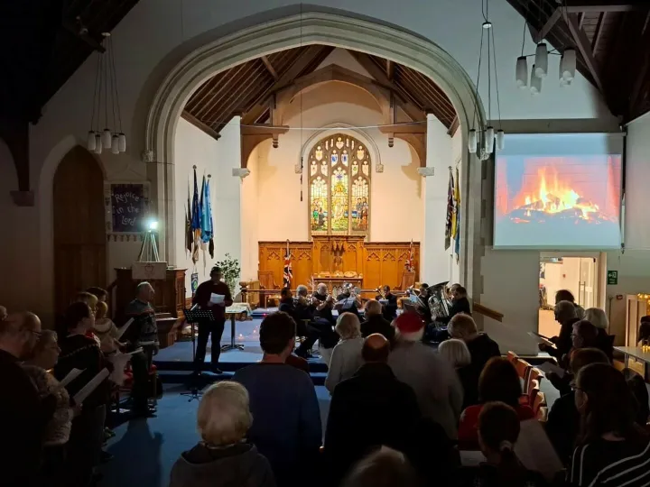 Winton &ndash; Carols in The Park
