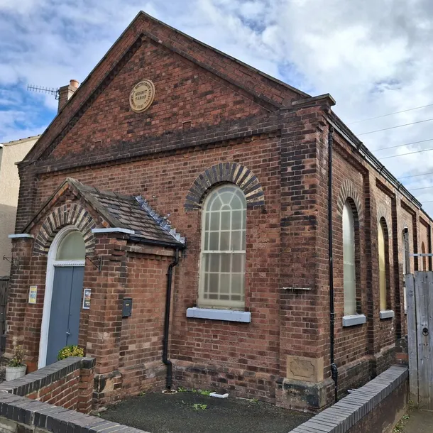 New Brimington (Mount Tabor) Methodist church exterior
