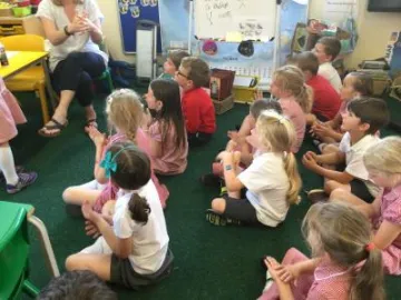 F00DD9EB-DBF4-47F9-A563-36D11AA1FBEE