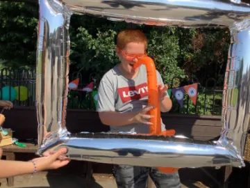 Image: 4E0B67F1-1F18-4EE9-B392-1E2CB7EDE49D