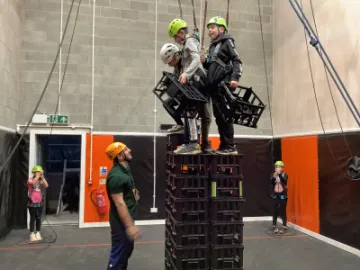 8DD25556-711C-435F-91C7-568AA2EC7854