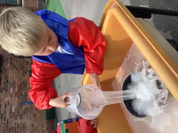 B7255165-8474-4B9E-B7AC-3D2A63F5C9C4