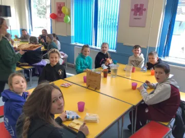 518F02B0-D485-4C78-9A66-74E43B9E0064