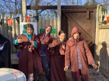 A1AB868D-3462-452D-BFF2-224CCF560A33