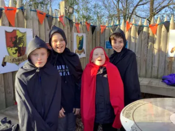 B90588DA-D004-4CF9-BC5F-7CC8EC34FC57