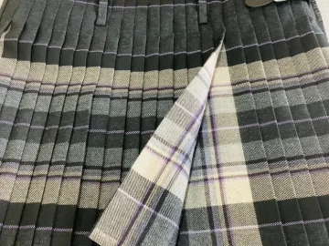 inside pleat detail
