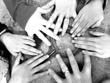Hands